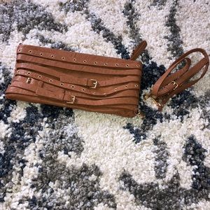 Brown Tan Gianni Bini clutch/crossbody